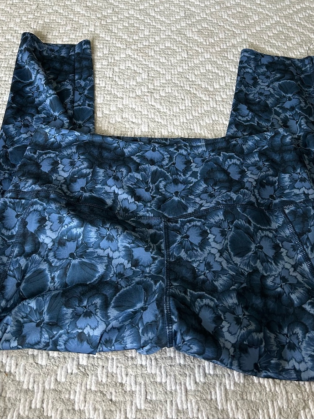 Danskin Blue Floral Print Leggings